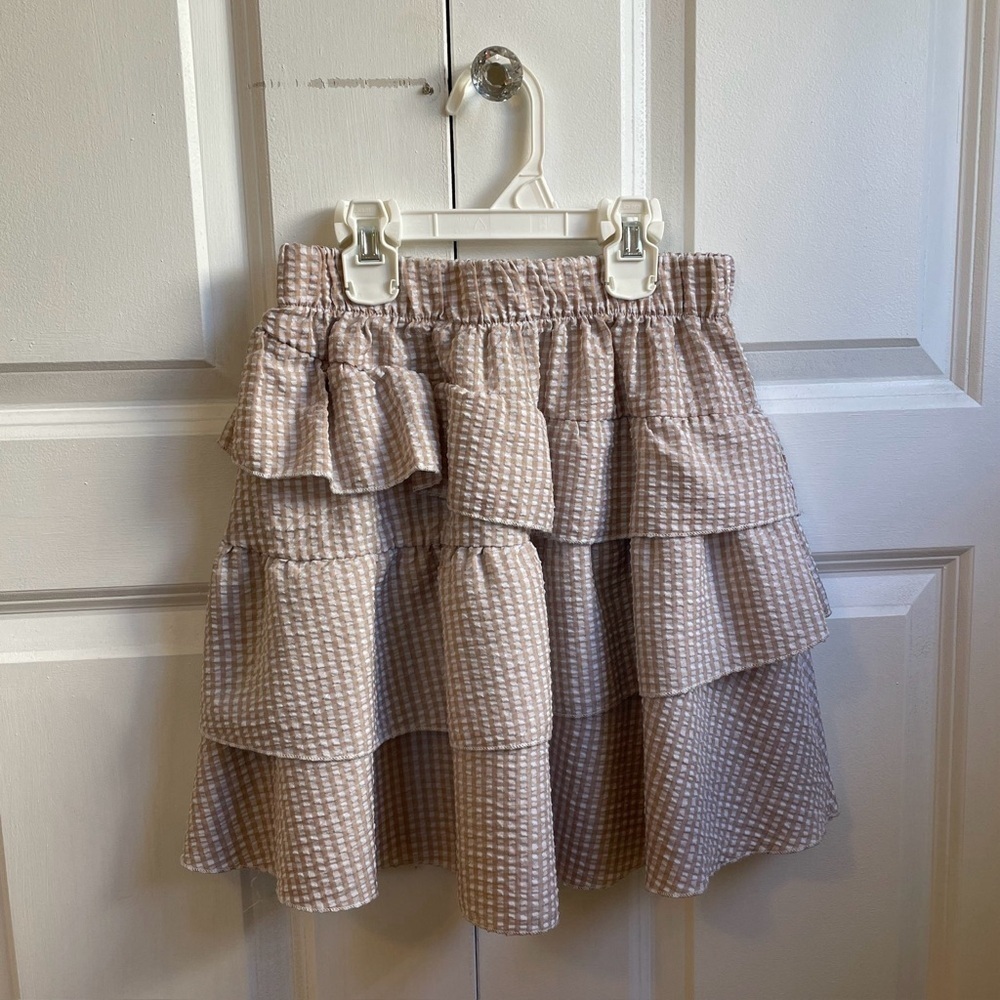 4/$25 Romwe Gingham Ruffle Seersucker Mini Skirt XS Beige Cottagecore Y2K Vibes - Picture 5 of 9